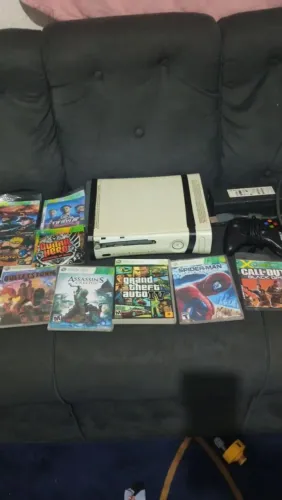 Xbox 360 Fat Nao lê disco