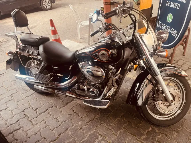 Honda Shadow 750