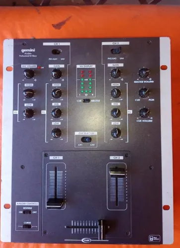 Mixer Gemini PS424