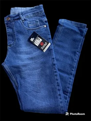 Calça jeans masculina 