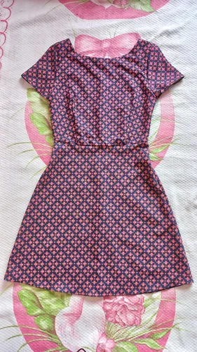 Vestido estampado tamanho 38