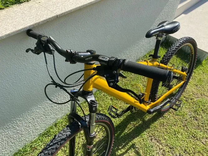 Bicicleta para trilha - Mountain Bike
