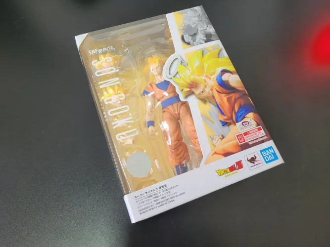 Son Goku - Super Saiyajin 3  - Dragon Ball Z - SHFiguarts