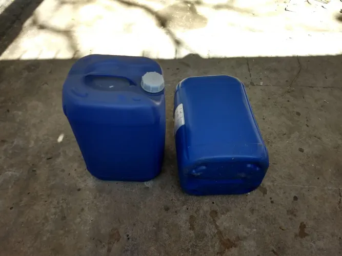 Galão de suco ( 38 peças) 25 litros semi novo azul escuro em excelentes condições