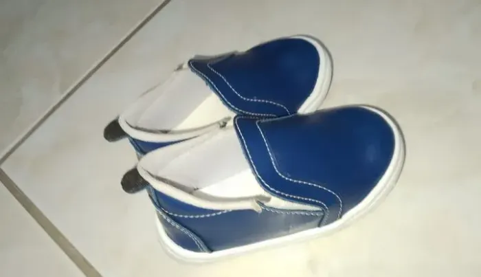 Tênis Infantil Azul Bebê - R$ 25 Novo TAM:20
