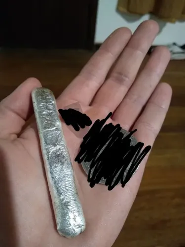 Vendo barrinha de Prata 975