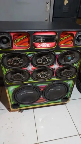 Som Auto Completo - 8 Auto Falantes + 2 Subwoofers Pioneer + Player - Imperdível!