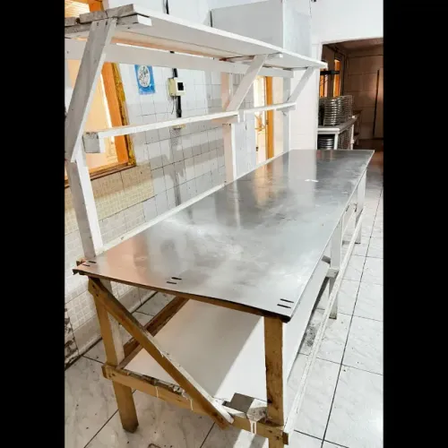 02 Tampos de mesa inox super reforçados, com armação de madeira