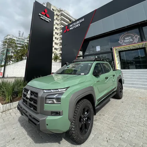 Mitsubishi TRITON Katana 2.4 CD 4X4 TB Diesel Aut. 2026