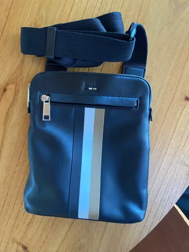 Bolsa transversal Hugo Boss masculina