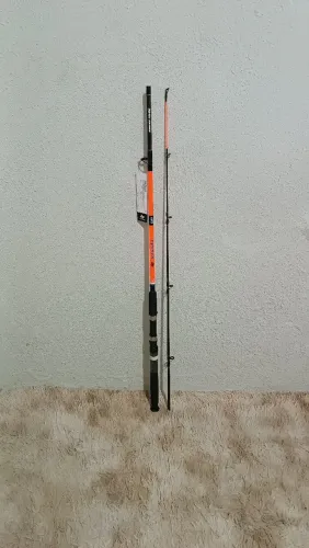 Vara manjuba 2,10m nova