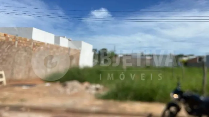 Terreno à venda, LARANJEIRAS - UBERLANDIA/MG