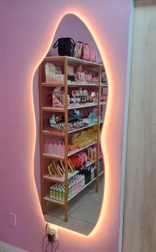 Espelho Decorativo com Iluminação LED