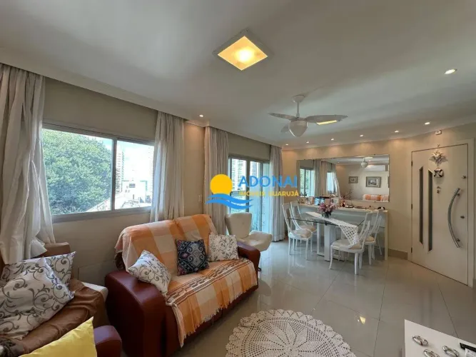 Apartamento próximo à praia com vista Astúrias Guarujá