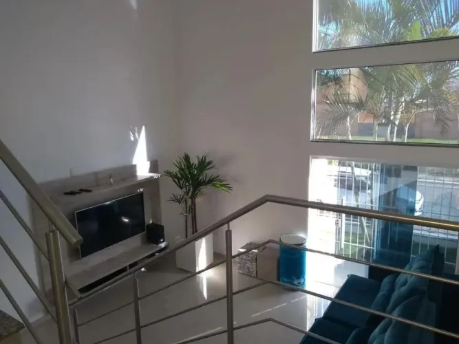 Casa para Venda em Florianópolis, Carianos, 4 dormitórios, 1 suíte, 3 banheiros, 4 vagas