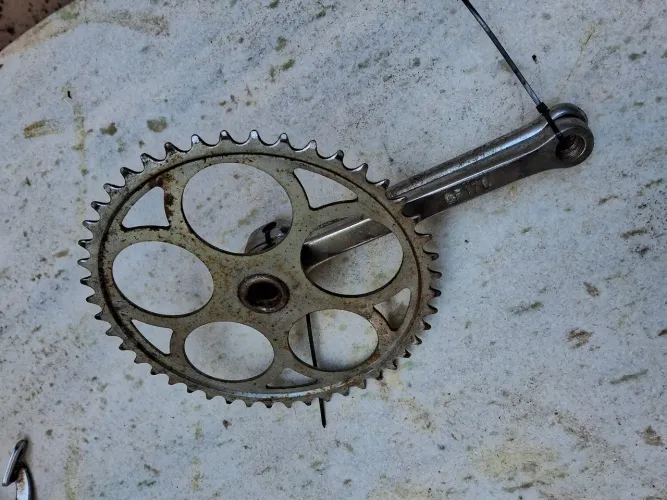 Pedivela de bicicleta antiga