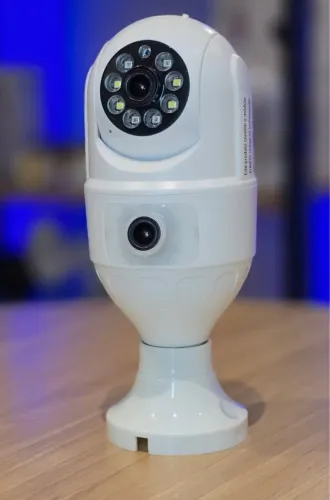 Câmera de Segurança IP Wifi com Visão Noturna e Áudio