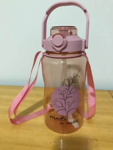 Garrafa squeeze rosa