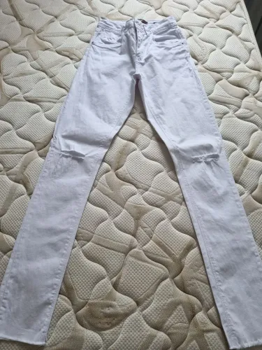 Calça branca jeans Dardak tamanho 38