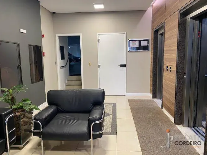 Sala à venda, 37 m² por R$ 215.000,00 - Centro Cívico - Curitiba/PR