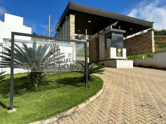 Terreno à venda, 438 m² por R$ 263.000,00 - Salvaterra - Juiz de Fora/MG