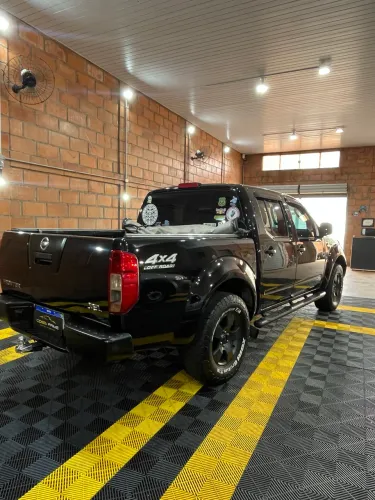 Nissan Frontier SEL CD 4X4 2.5 TB Diesel Aut. 2008