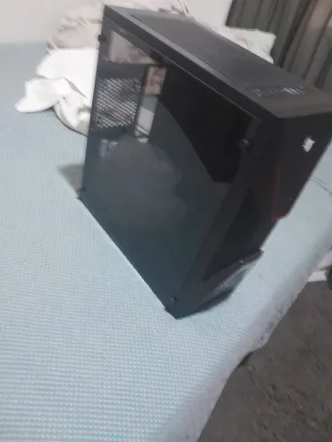 Gabinete gamer torre