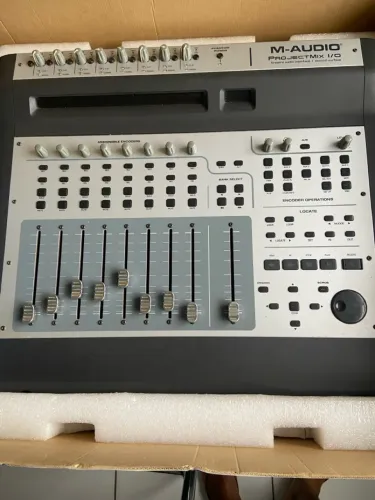 Interface de áudio e controladora Projectmix