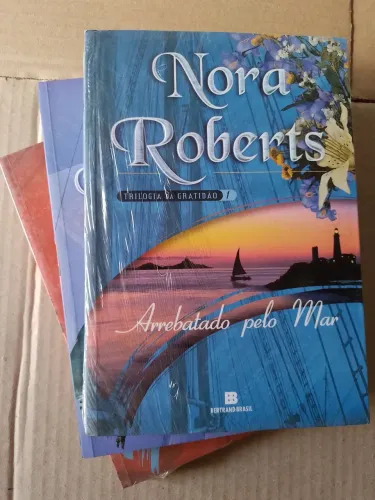 Nora Roberts Trilogia Da Gratidão A Saga Dos Irmãos Quinn