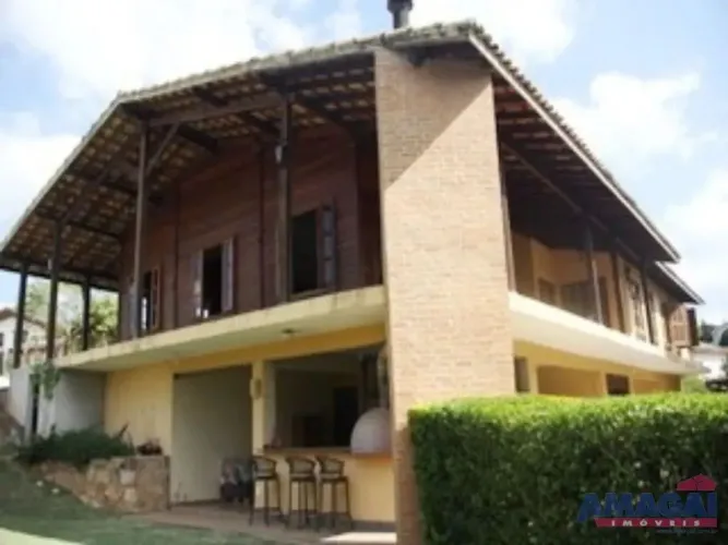 Casa em Condomínio em Guararema, no bairro Fazenda Paião, à venda.
