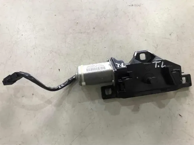 Motor Limpador Vidro Vigia Bmw X6 4.4 V8 Bi Turbo 2012  8626