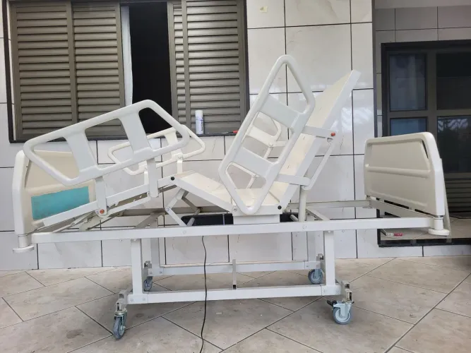 Cama hospitalar elétrica