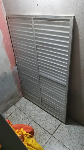 Porta de Aluminio
