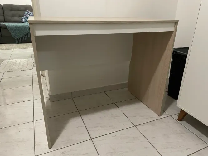 Mesa de escritório Tok&Stok