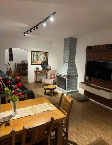 Chácara com 4 dormitórios à venda, 814 m² por R$ 990.000,00 - Residencial Aquarius - Araço