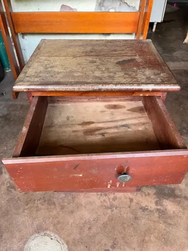 Mesinha de canto