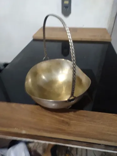 Fruteirinha em metal bronze prateado