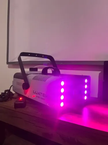 Aluguel de máquina de fumaça 