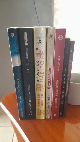 Kit 7 livros em suzano