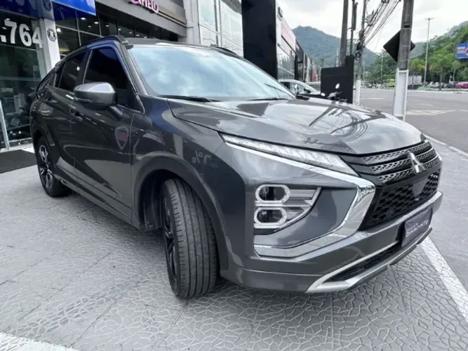 Mitsubishi Eclipse Cross HPE 1.5 16V 165cv AUT 2024