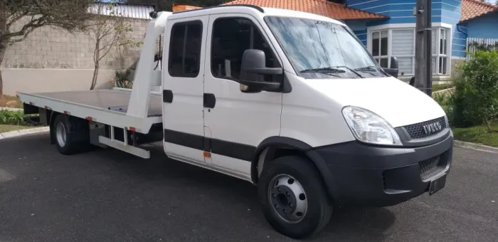 Iveco Daily CD plataforma 2019