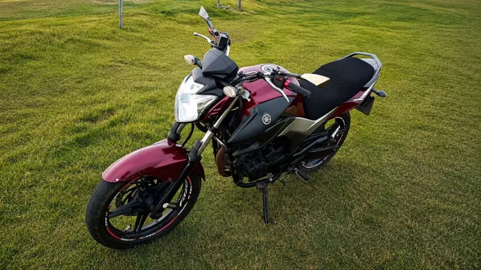 Fazer 250