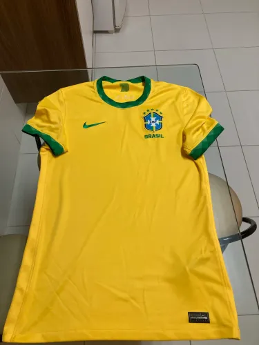 Camisa amarela do Brasil