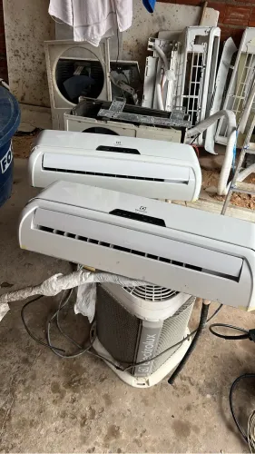 Dou instalado Eletrolux de 9 e 12 mil btus e garantia