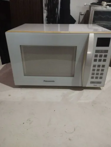 Microondas Panasonic 32L pra vender logo