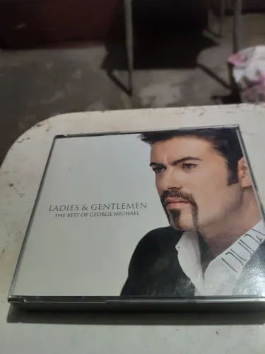 ÁLBUM DUPLO GEORGE MICHAEL, NOVO