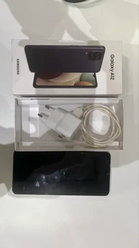 Samsung A12