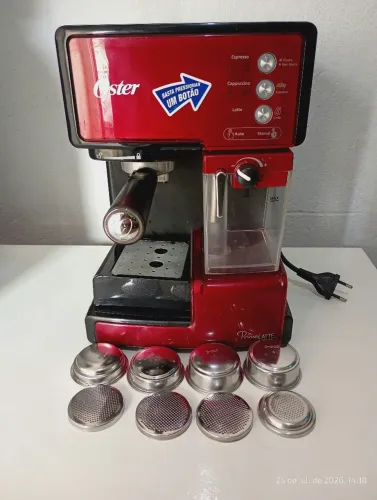 Cafeteira Expresso Oster Prima Latte 15 Bar - Vermelho 660 1R