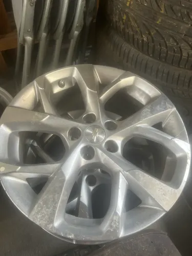 Roda Montana 2022 aro 17gm