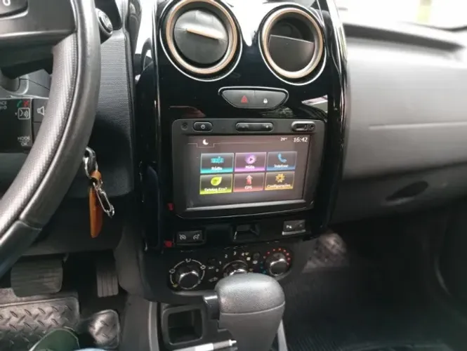 Renault Duster Dynamique 2.0 Hi-flex 16V Aut. 2016